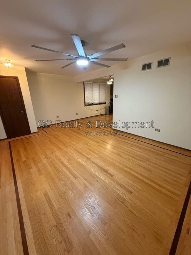 Photo - 5738 S Central Ave