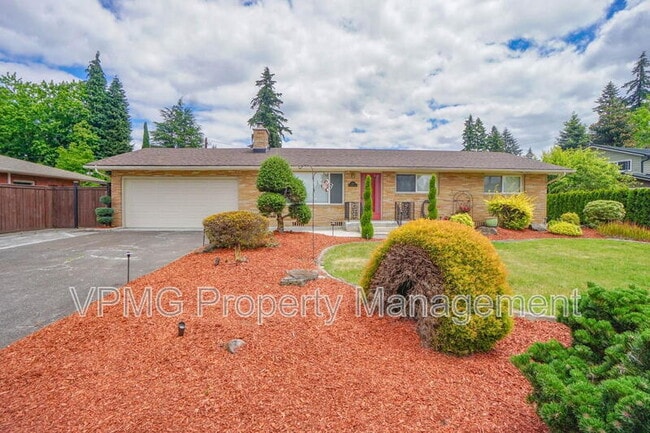 Building Photo - 705 NE 94th Ave