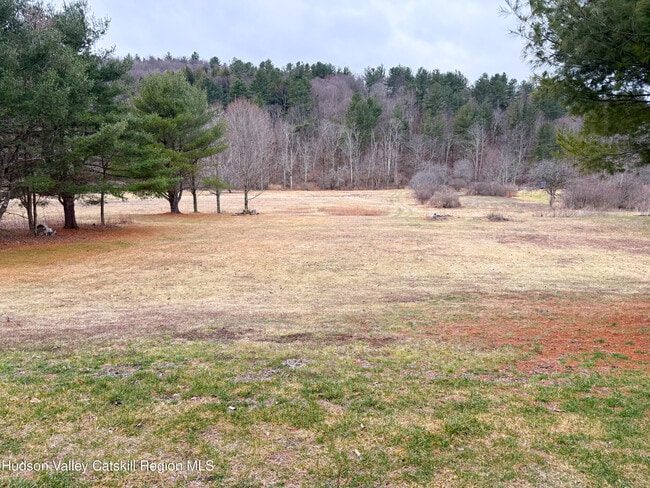 Photo - 11449 NY-22