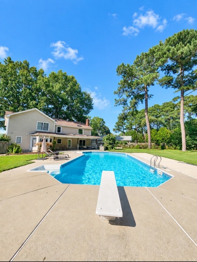 857 Old Cutler Rd