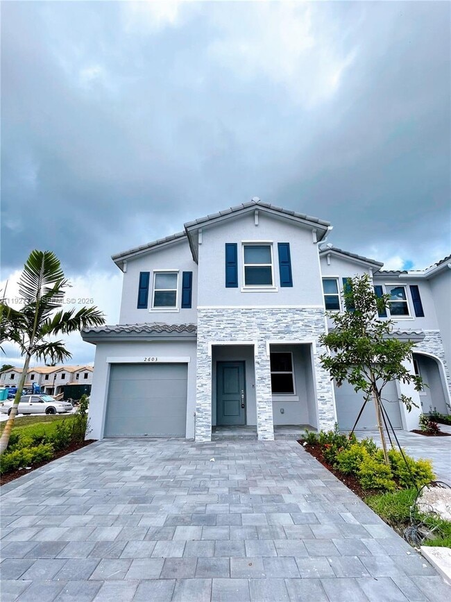 Photo - 2603 SE 11th St