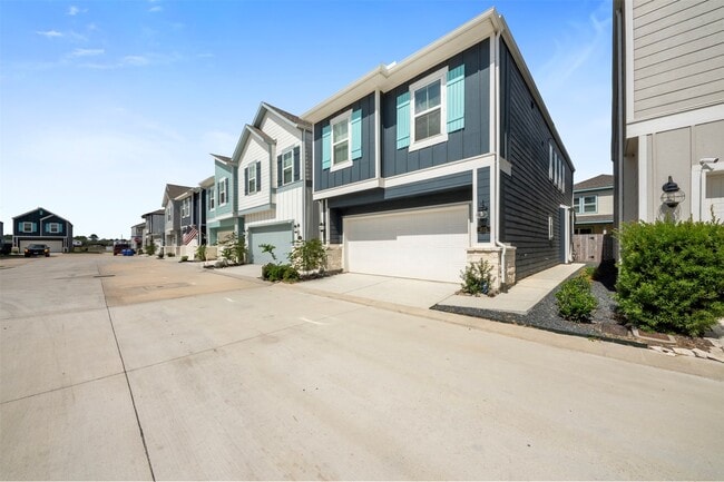 Building Photo - 635 Salt Marsh Trl