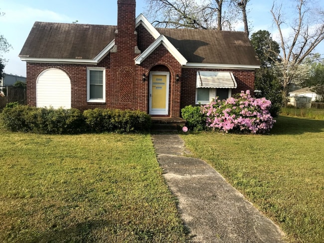 Photo - 1315 Hamrick Ave House