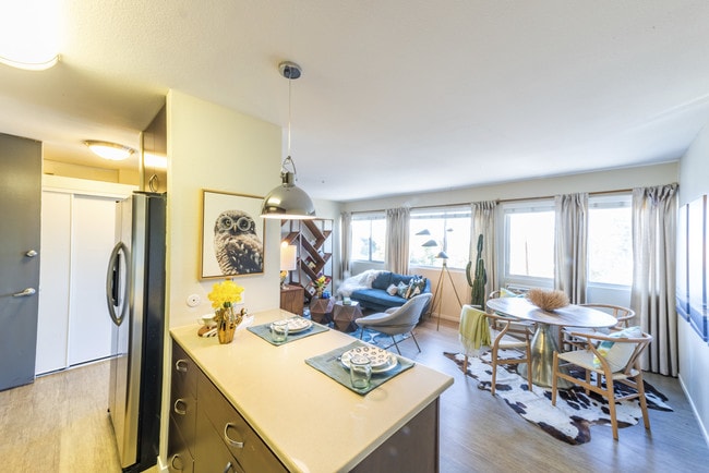 Kitchen and Dining Model