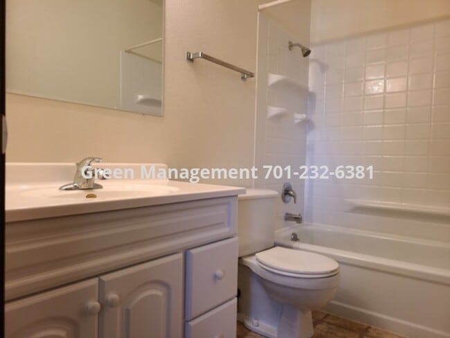 Photo - 2 Bedroom in 4 Plex