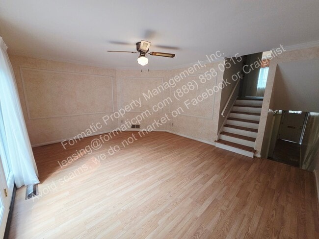 Photo - 157 N Gates Ave