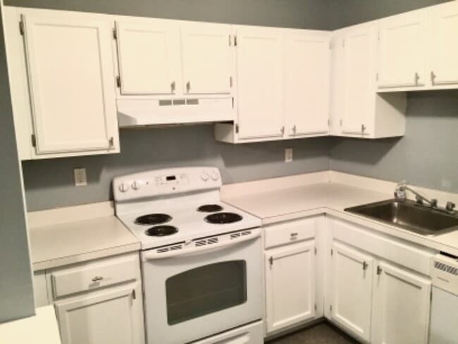 Photo - 2322 Cromwell Hills Dr