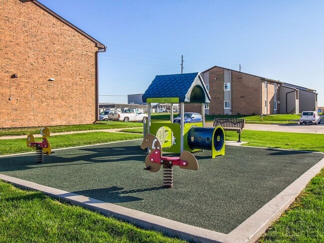 Photo - Indianola Park II Apartments
