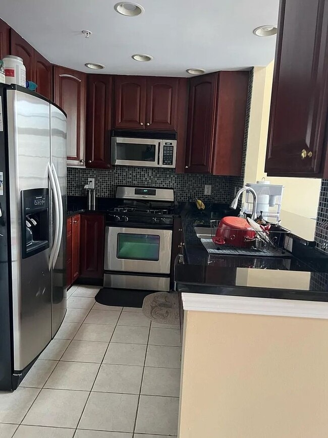 Photo - 117 Donato Cir House