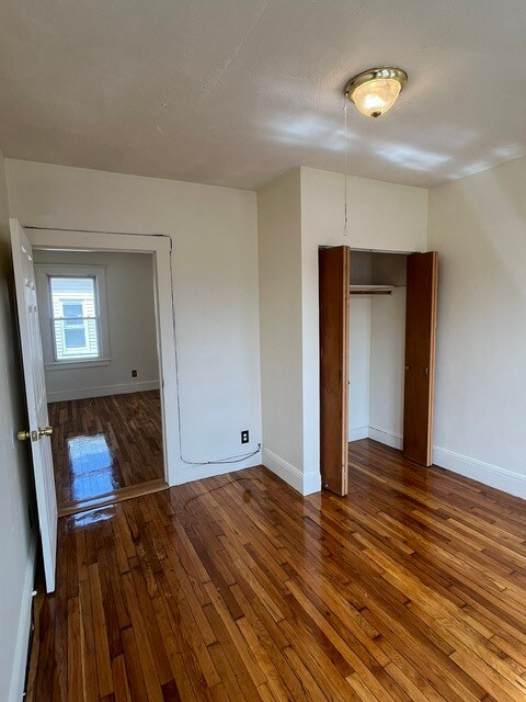 Photo - 827 Hyde Park Ave Unit 3