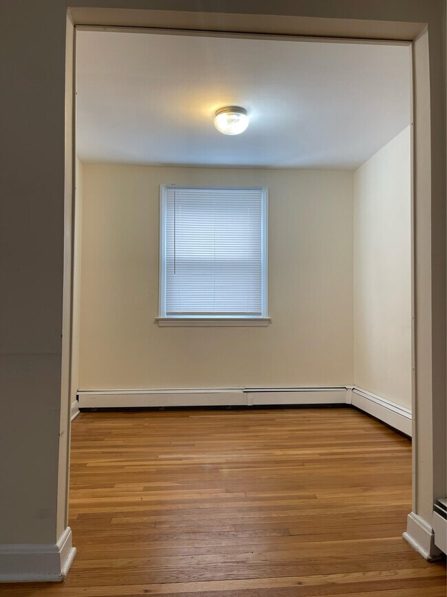 Photo - 350 Gilbert St Unit 2