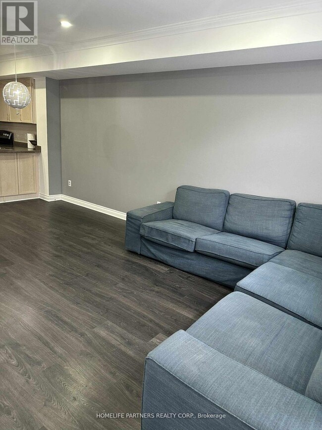 Photo - 605 Shoreline Dr