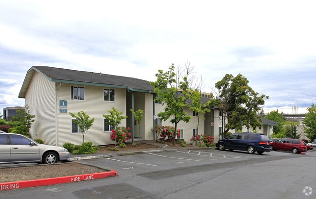 Building Photo - Windsor Heights