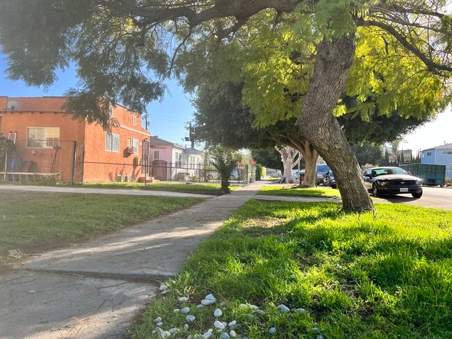 Photo - 2210 Clyde Ave Unit 2210 a