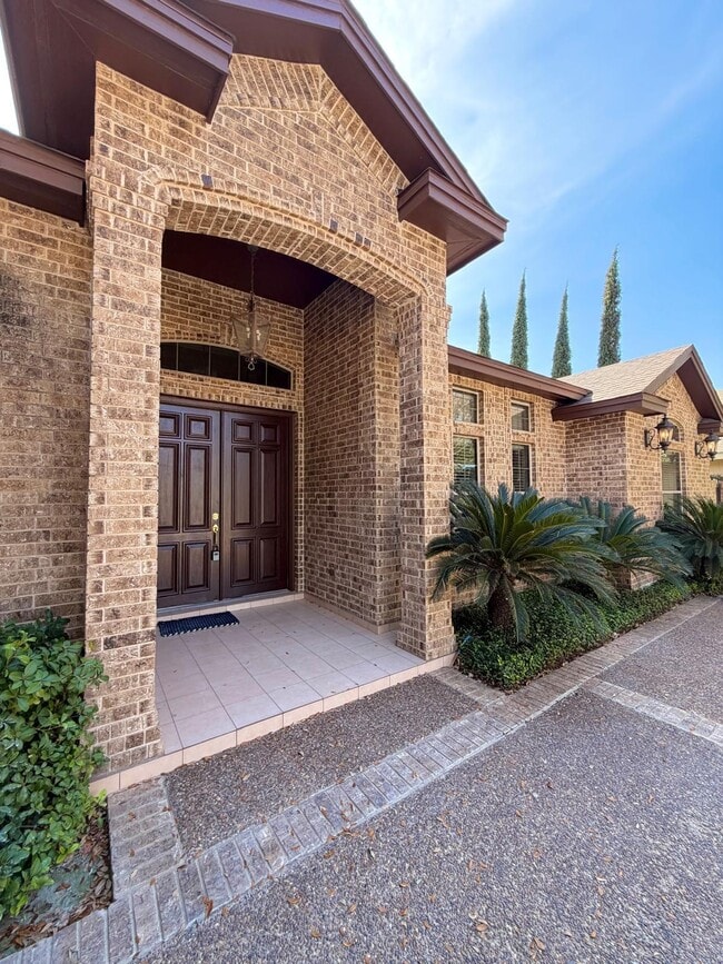 Photo - 2413 Sutton Ct