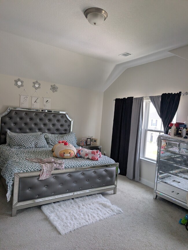 Photo - 384 Hardman Rd