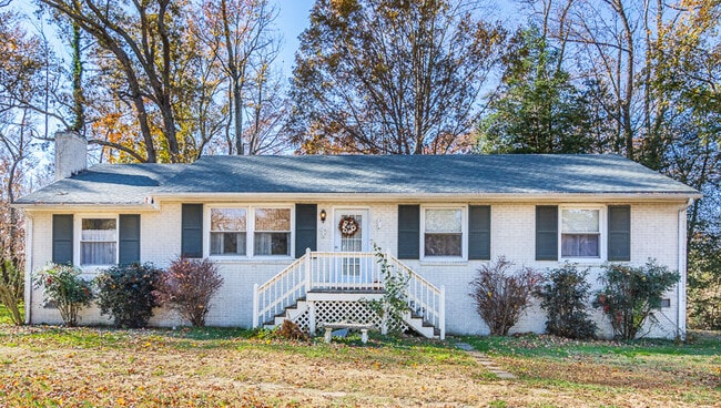Building Photo - 1700 Allegro Dr