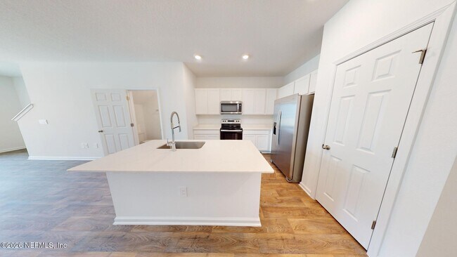 Photo - 12727 Whelan Ave