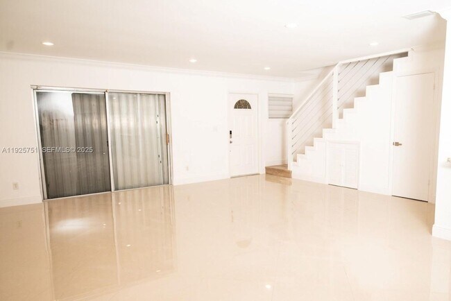 Photo - 13761 SW 84th St