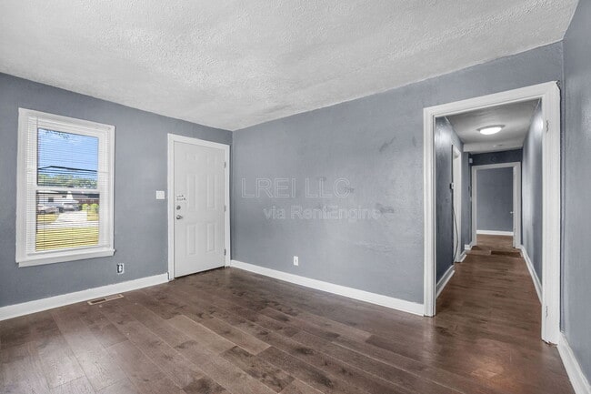 Photo - 1443 S 32nd St Unit 2