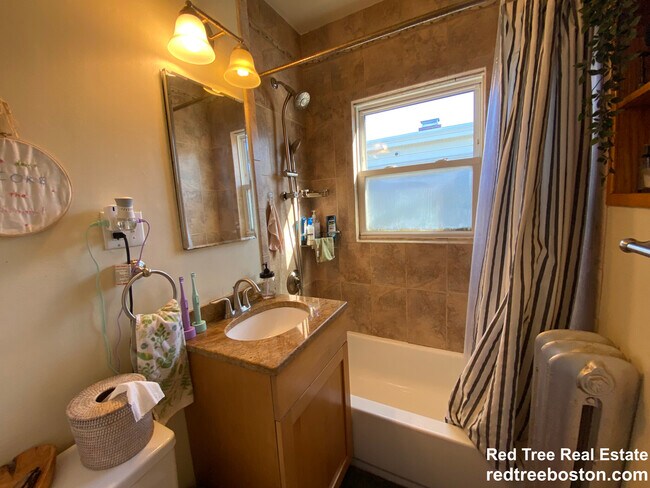 Photo - 59 Brookley Rd Unit 3L