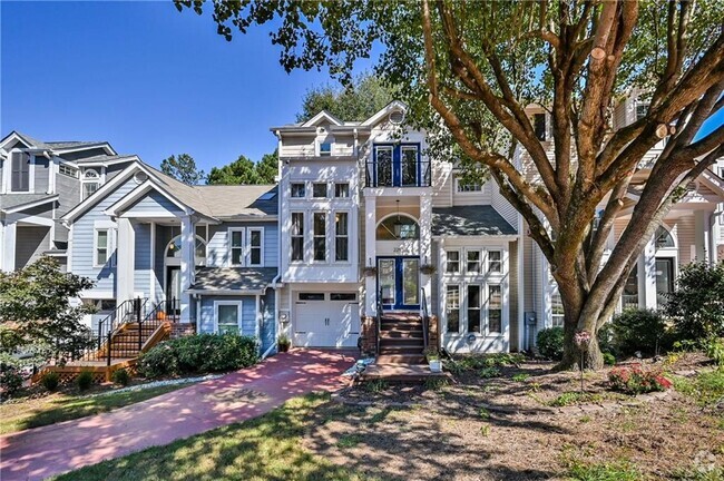 Building Photo - 2252 Goodwood Blvd SE Rental