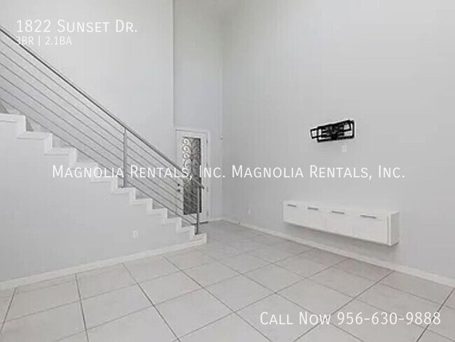 Photo - 1822 Sunset Dr