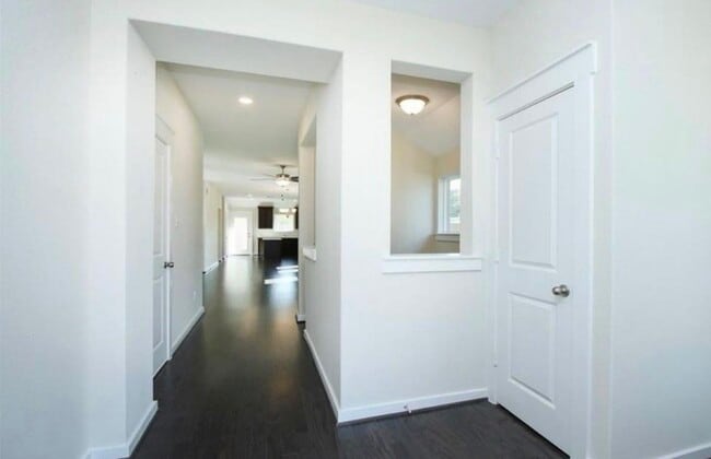 Photo - 204 Laura Leigh Ln