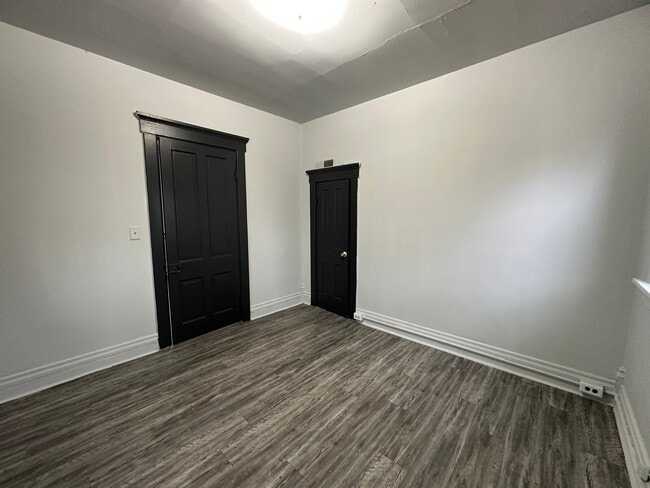 Photo - 1206 Martin St