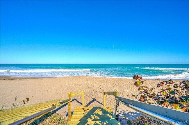 9940 S Ocean Dr Unit 305