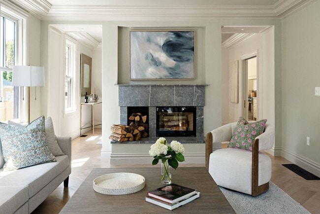 Photo - 67 Inman St
