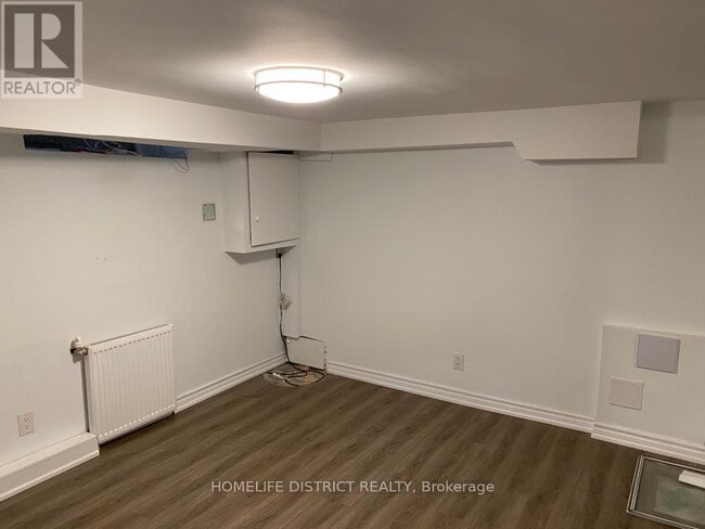 Photo - 135 Emerson Ave