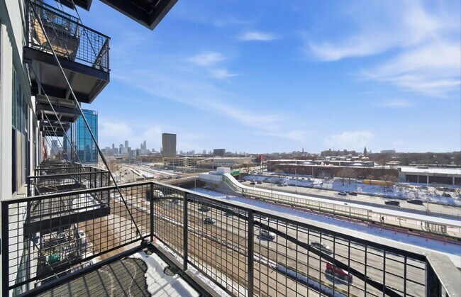 Photo - 1224 W Van Buren St Unit 504