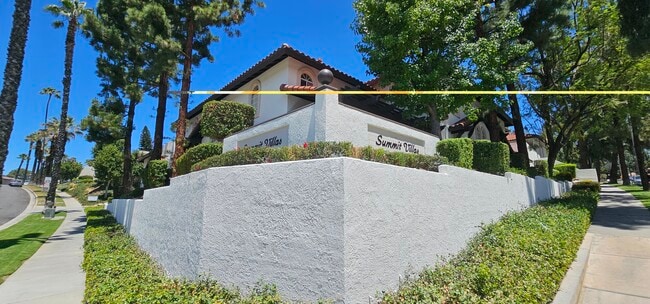 Summit Villas