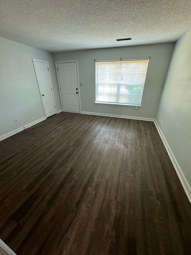 Photo - 3-Bedroom, 1.5-bathroom Brick Home with Garage ***RENT SPECIAL: FIRST MONTH FREE RENT!!!***