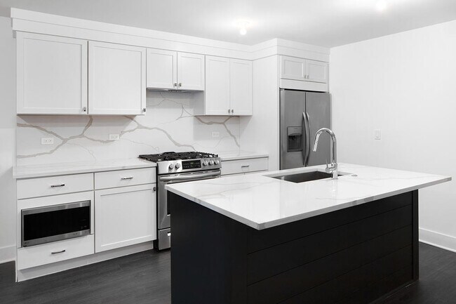 Photo - 1833 S Throop St Unidad G