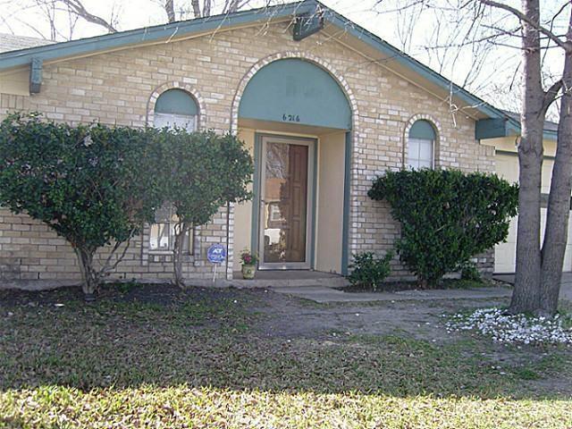 Building Photo - 6216 Locust St