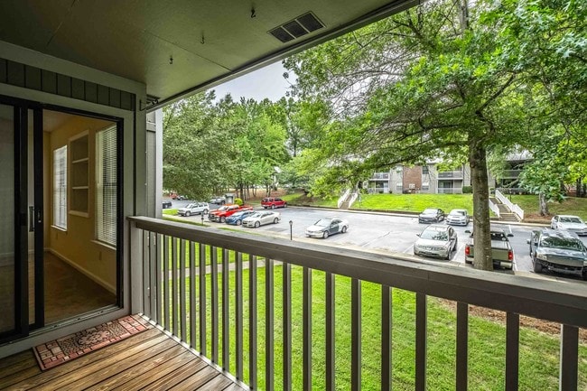 Photo - Hanover Court Apartments