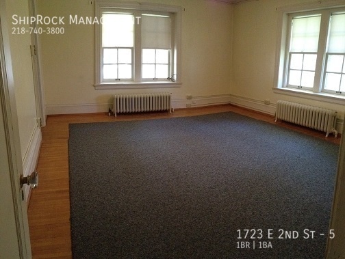 Photo - 1723 E 2nd St Unit 5