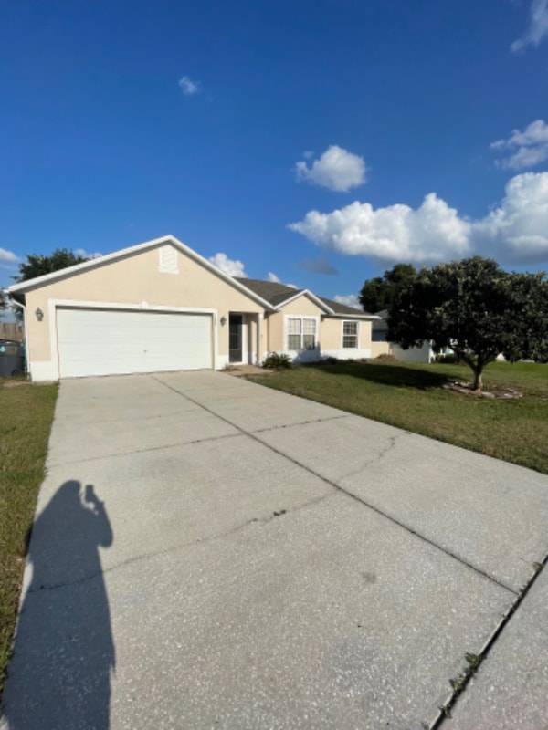 Photo - 1688 Brolga St