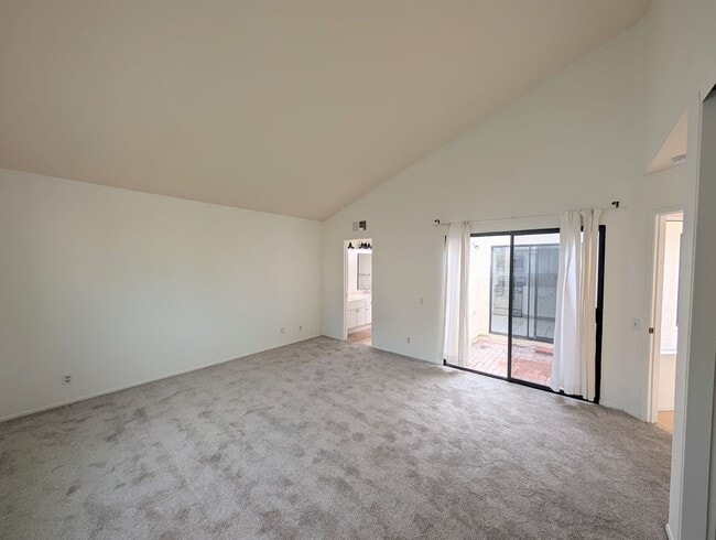 Photo - Single Story 2 Bedroom/2 Bathroom in Carls...