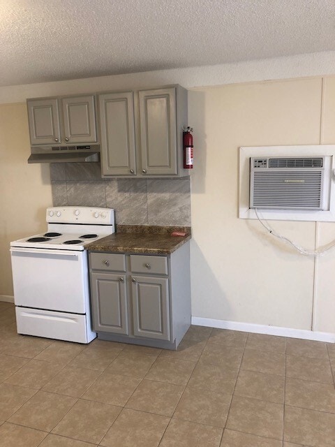Photo - Recently Renovated 2 Bedroom 1 Bath Apartments for Rent! Unit 271 A