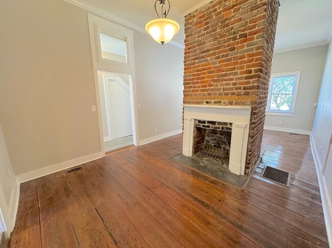 Photo - 414 Price St