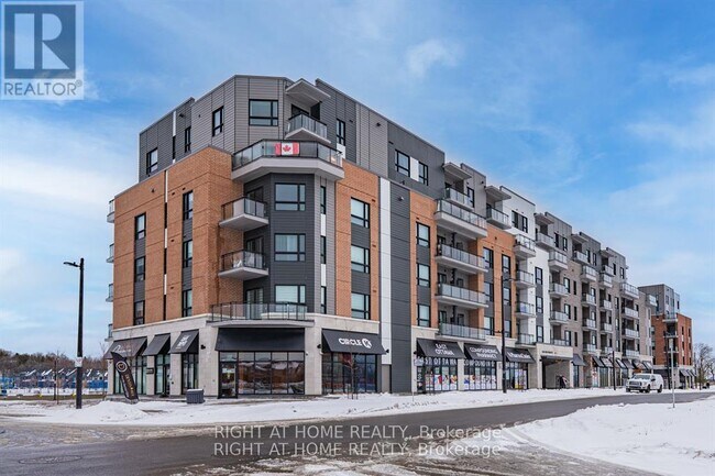 Photo - 1350 Hemlock Rd Unité 506