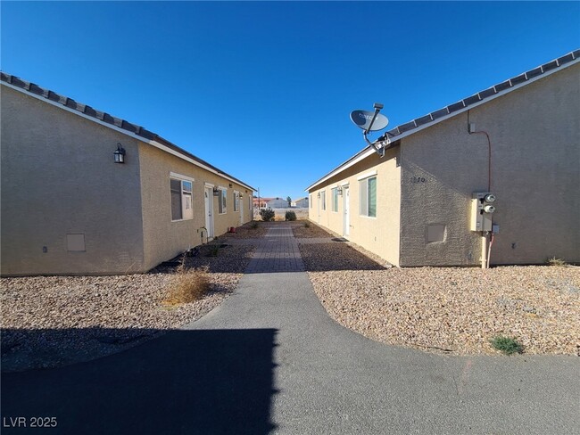 Building Photo - 1370 Ogallala St Rental
