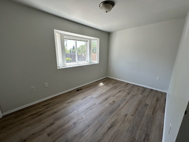 Photo - 1205 N Hartman St