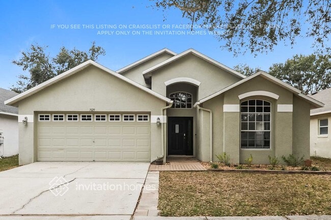 Building Photo - 7029 Colony Pointe Dr