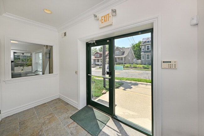 Photo - 59 Lincoln Ave Unit 201