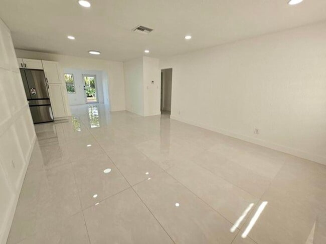 Photo - 7304 Westwood Dr