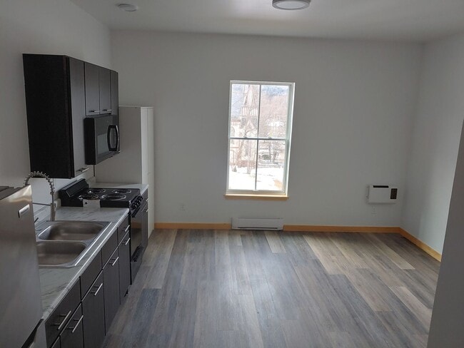 Photo - Studio in Richmond Village - Available March 1st! Unit Apt 202